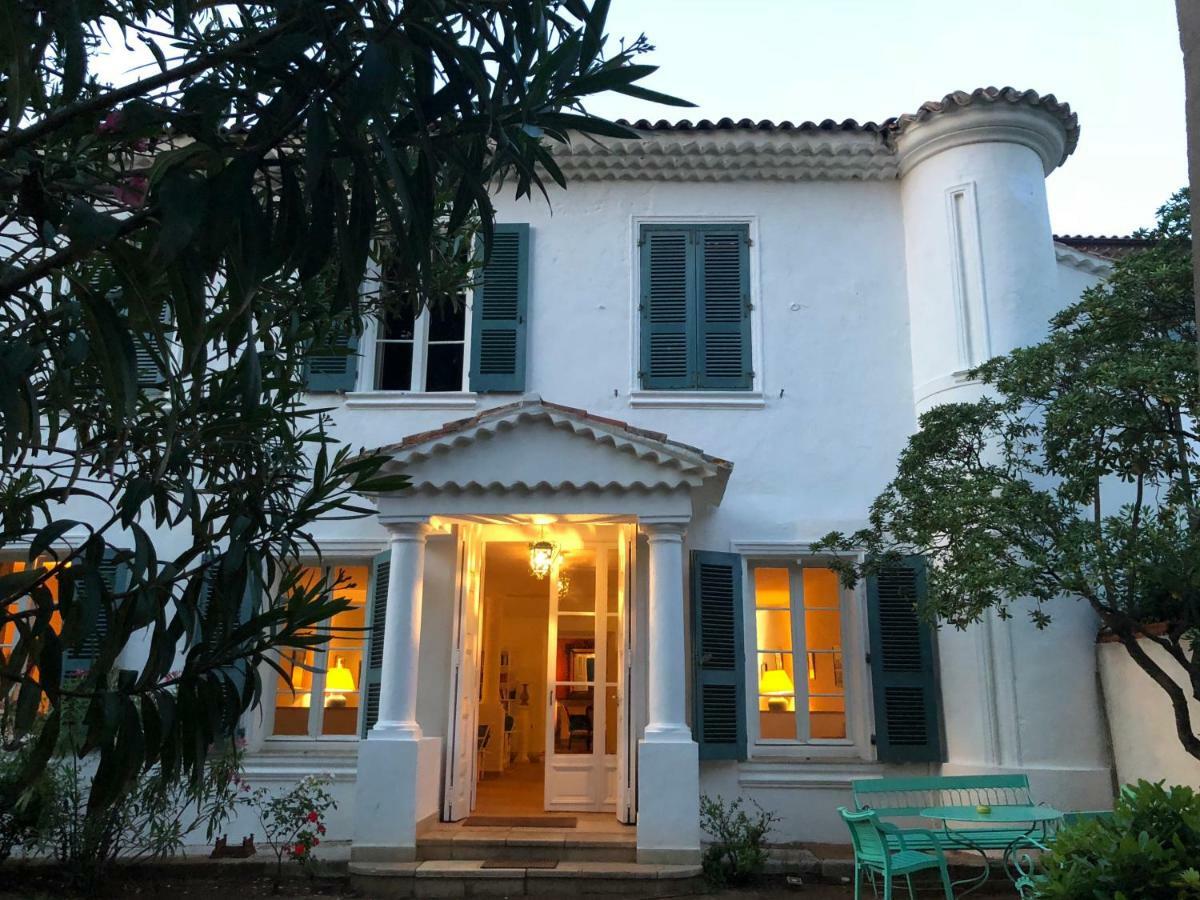 Le Manoir De Port-Cros Hotell Exteriör bild